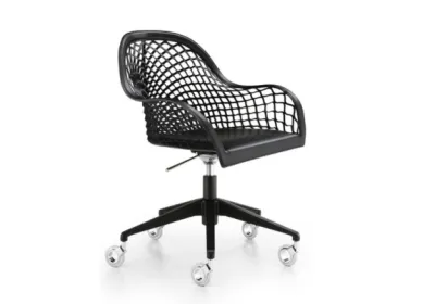 Produkt w kategorii: Hokery, nazwa produktu: Krzesło GUAPA DPB M CU