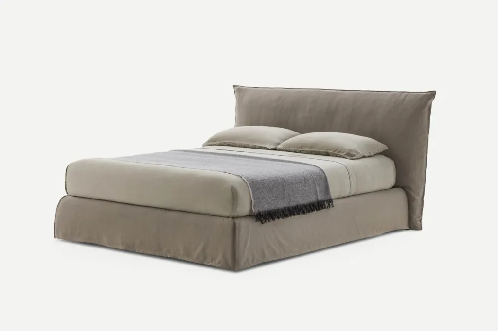 Łóżko PIUMOTTO marki PIANCA – włoskie, nowoczesne łóżko