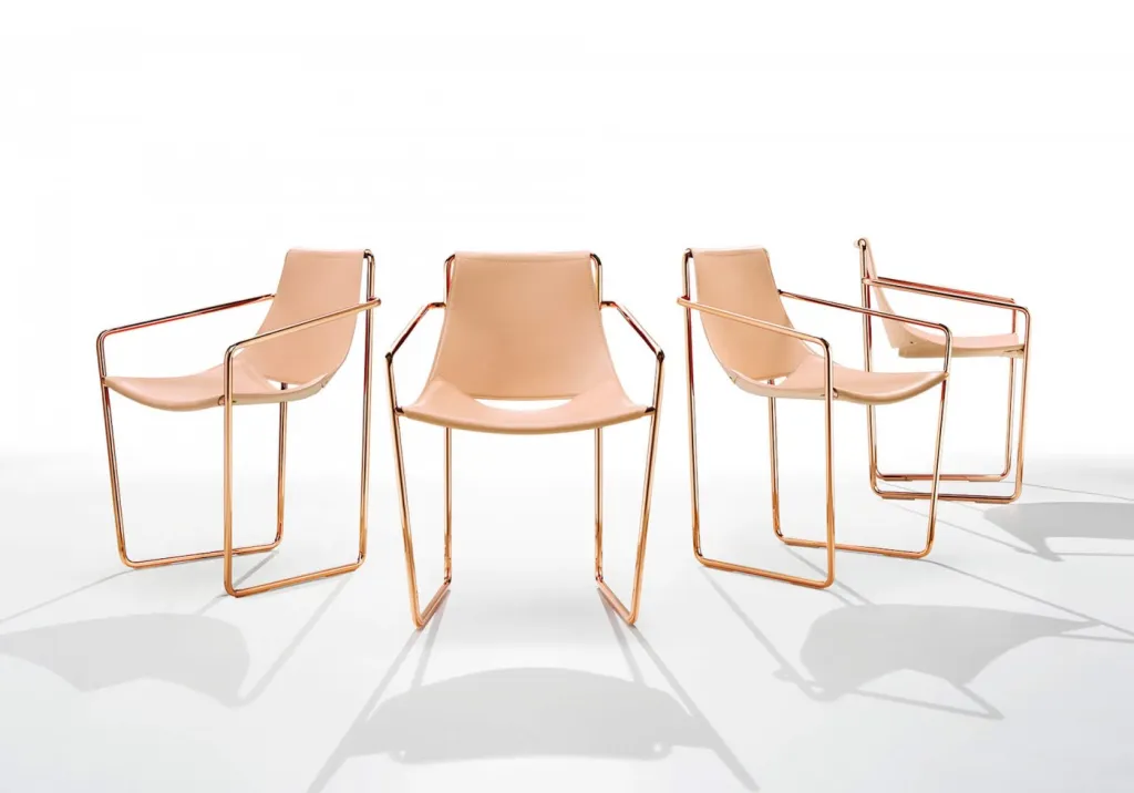 Nowoczesne krzesło APELLE P marki Midj – połączenie stali i skóry zdjęcie 1