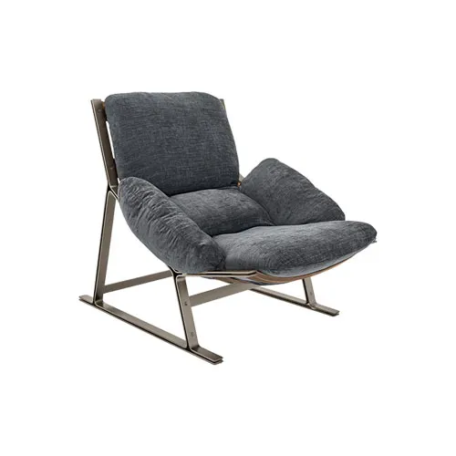 Fotel BELAIR marki ARKETIPO – nowoczesny, włoski fotel