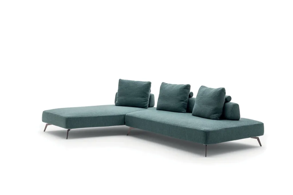 Włoska sofa FREEDOM marki ALBERTA - elegancka sofa do salonu