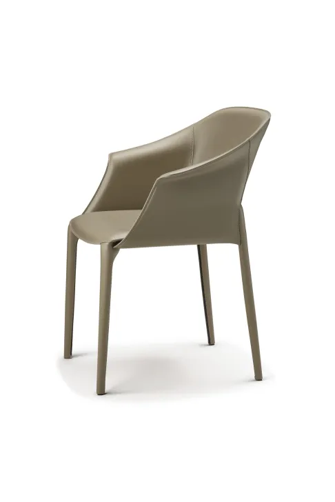 Krzesło ZULEIKA marki Cattelan Italia – w całości tapicerowane skórą
